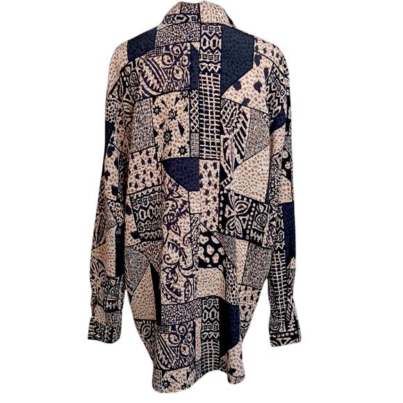 VINTAGE Blouse Top Long Tunic Hong Kong Geo Animal Print No Iron Oversized‎ LG - Picture 2 of 10